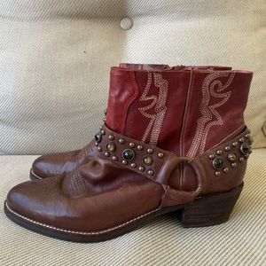 Sam Edelman Burgundy Leather Western Ankle Boots